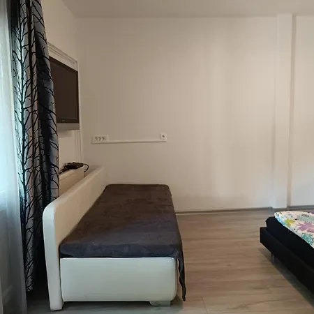 Apartment Abc *