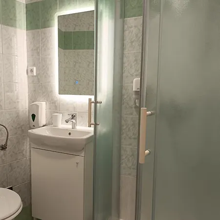 Apartment Abc *